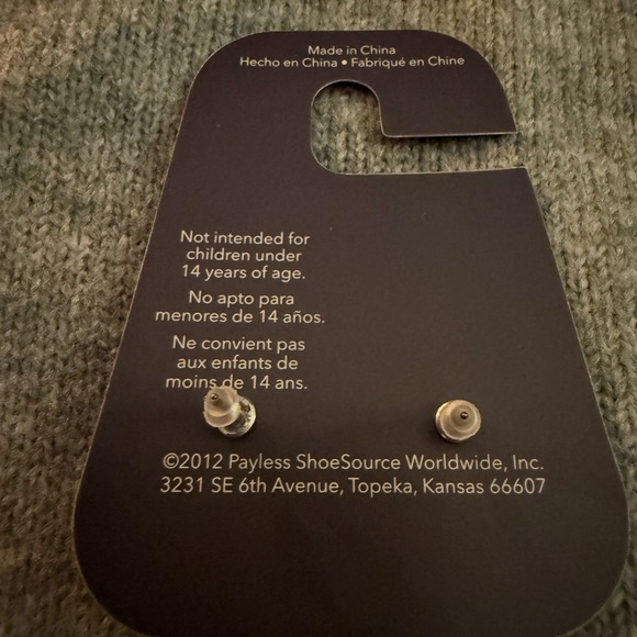 Minicci Stud Earrings - Picture 2 of 2